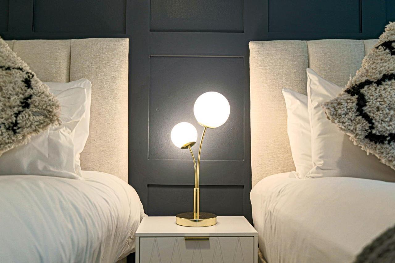 Campbell Park Apartment - City Centre - Free Parking, Balcony, Super-Fast Wifi And Smart Tv With Netflix By Yoko Property Milton Keynes Exteriör bild
